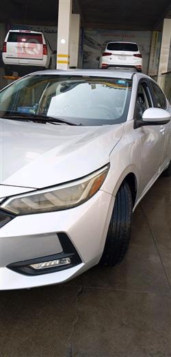 نيسان سنترا